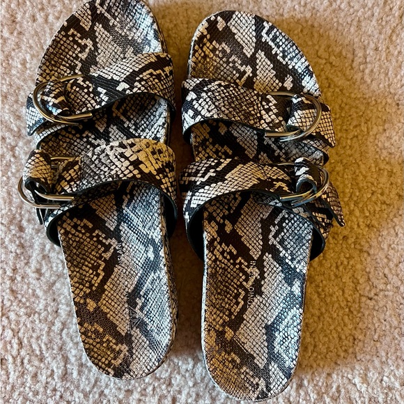 ANTONIO MELANI Black and White Snakeskin Slide Sandals - Picture 1 of 3